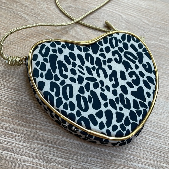 Crewcuts Other - J.Crew Crewcuts heart leopard handbag